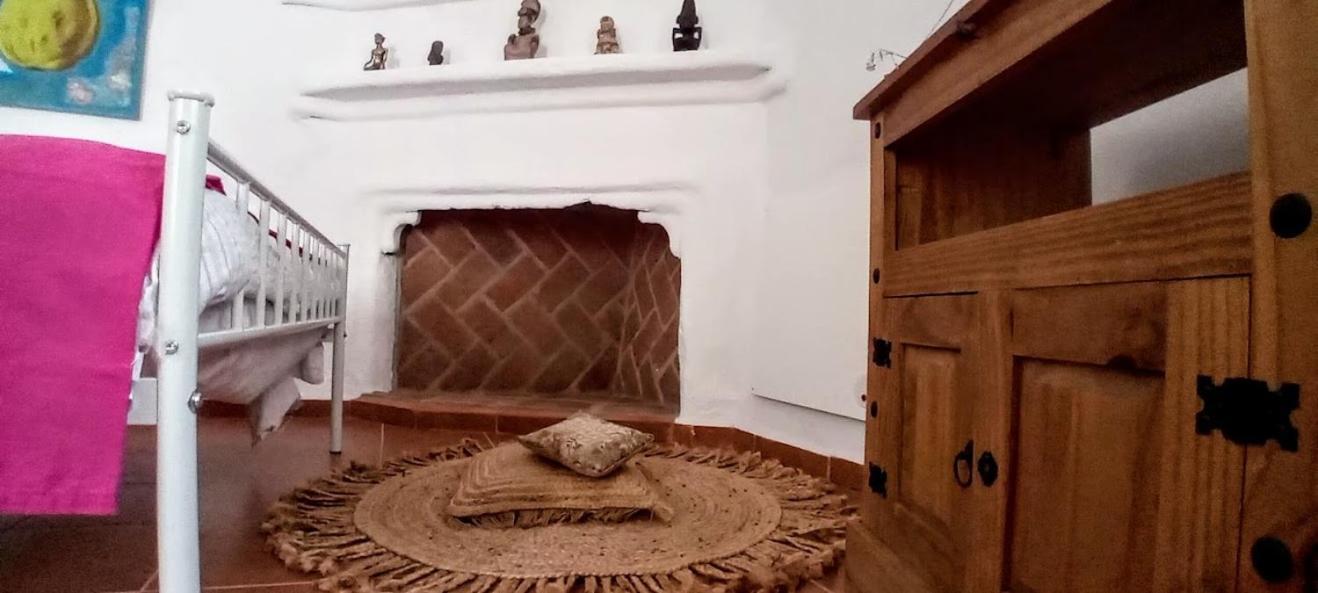 Posada Puente Romano Sedella Esterno foto