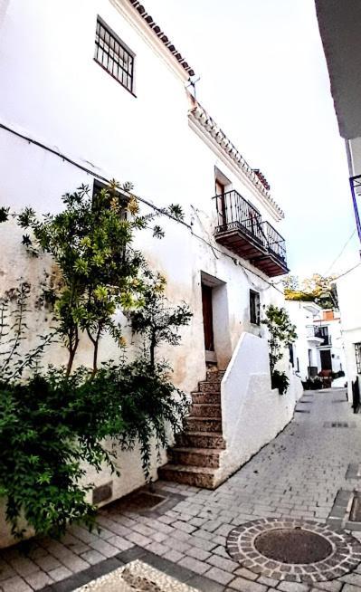 Posada Puente Romano Sedella Esterno foto
